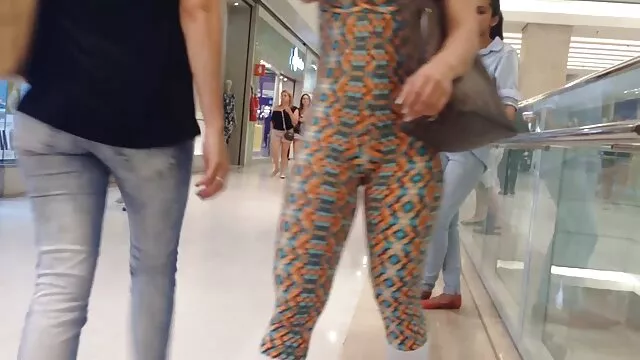 Miễn phí khiêu dâm, không giấy đăng ký  Sultry Babe thích fim sec ba gia một gangbang