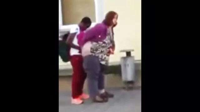 Miễn phí khiêu dâm, không giấy đăng ký  Anh chàng quay lén camera khiêu sec may bay ba gia dâm